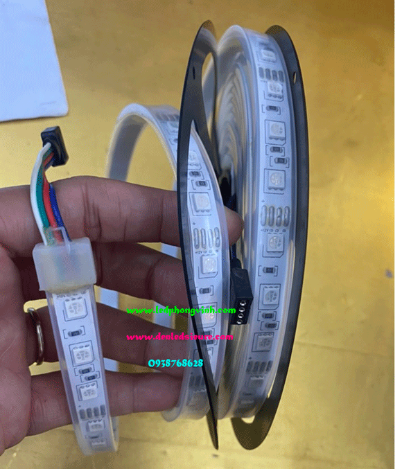 LED DÂY ỐNG 5050 RGB 7 MÀU